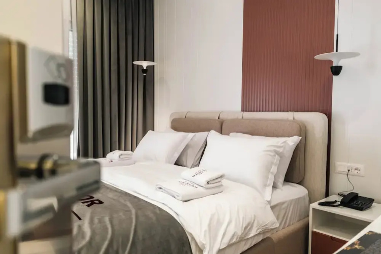 Ambasador Hotel