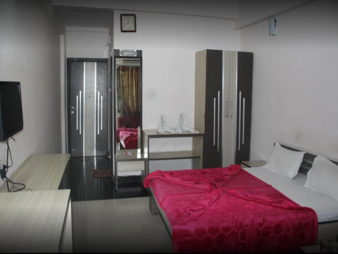 Deluxe Suite