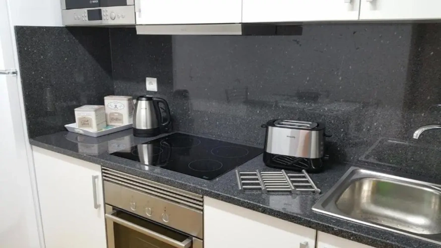 2 Bedrooms Triple Apartment