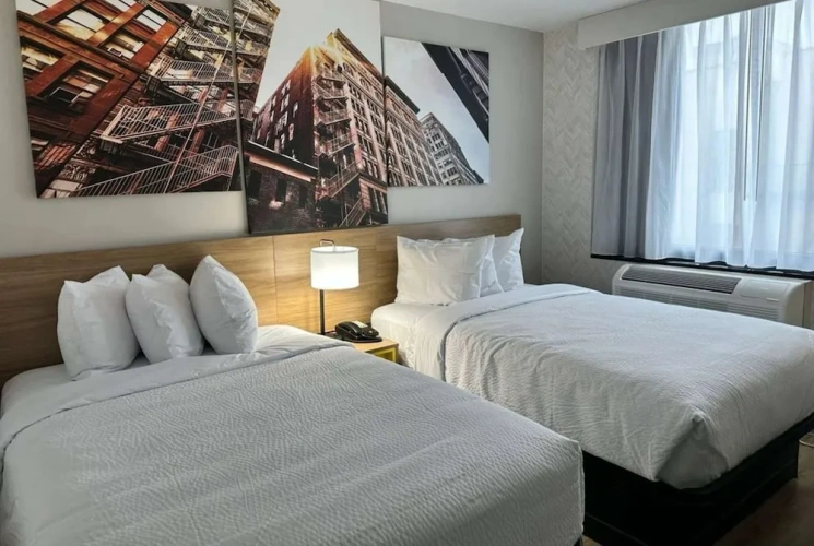 Standard Quadruple room