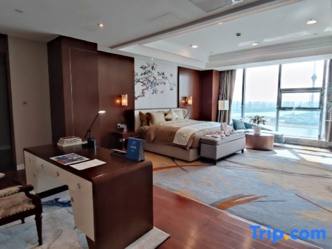Presidential Double Suite