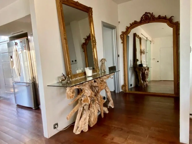 2 Bedrooms Villa