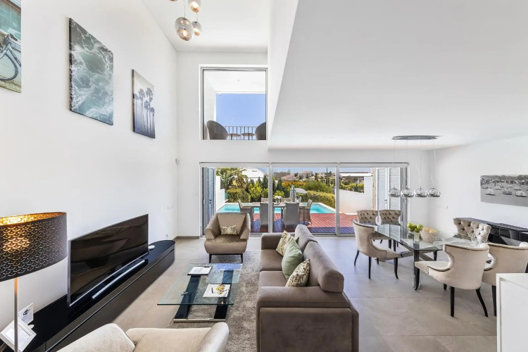 Design Villa by OCvillas