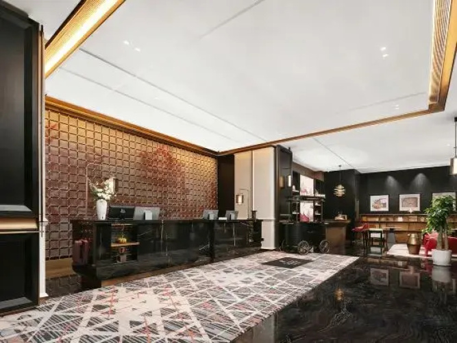 Park Plaza