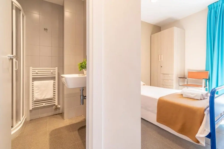 Standard Single room