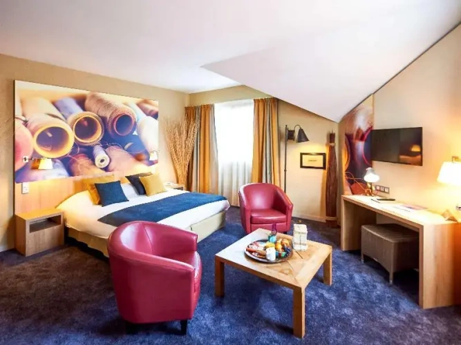 Double Suite