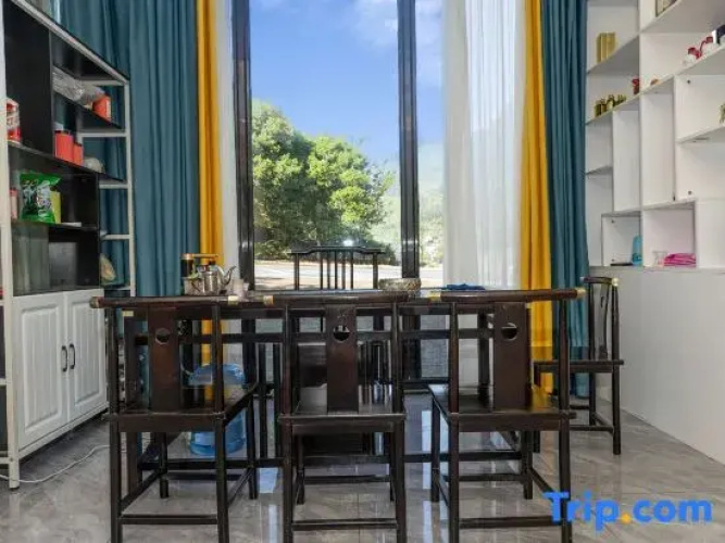 Mangshan No. 9 b&B