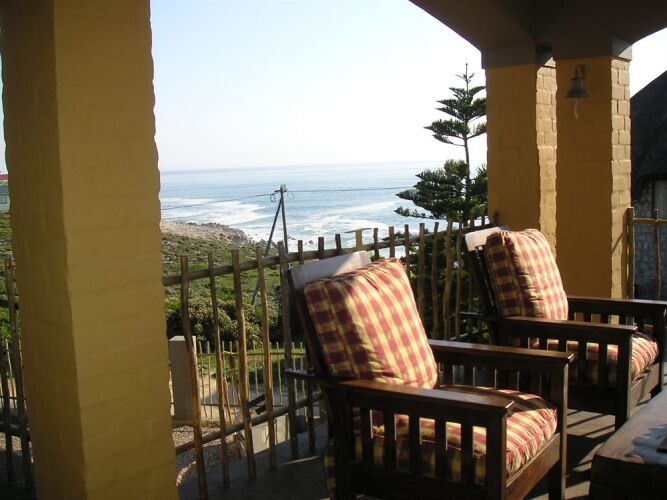 Umnenge Lodge Over view