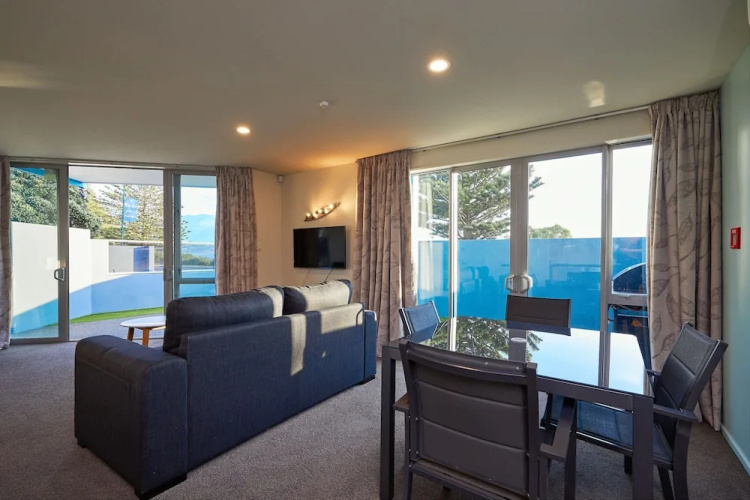Waves Apartments