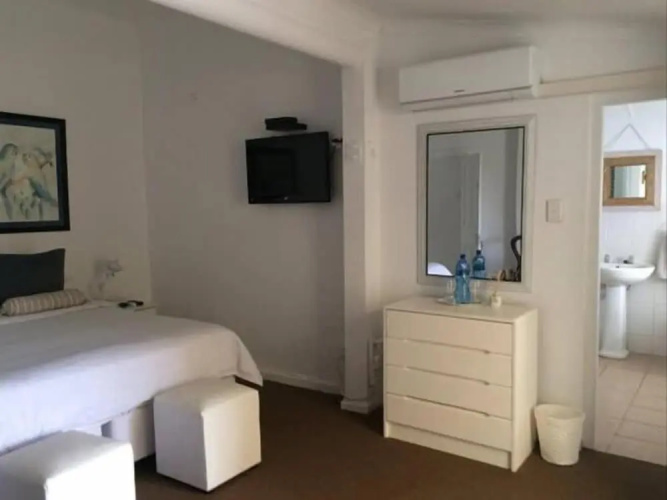 Breeze Inn Bed and Breakfast