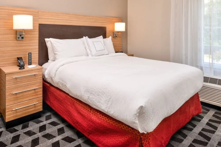 1 Bedroom Suite