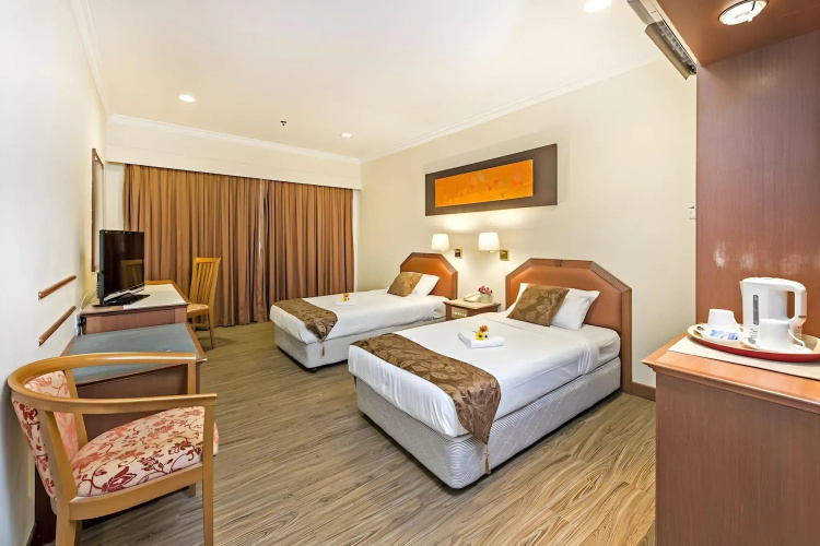 Hotel 81 Tristar