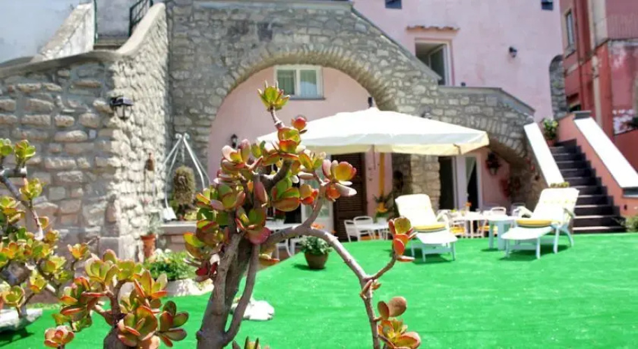 Chez Chantal