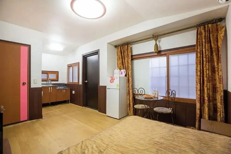 Vivaldi house