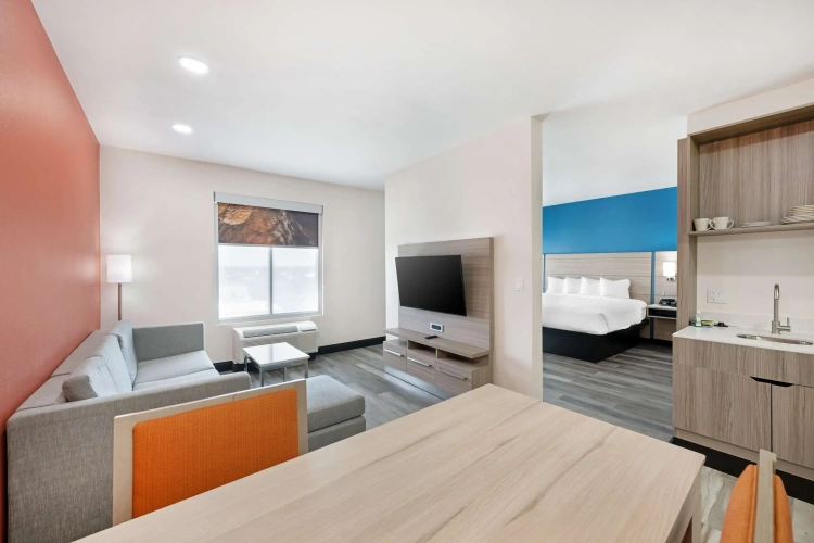 Double Suite