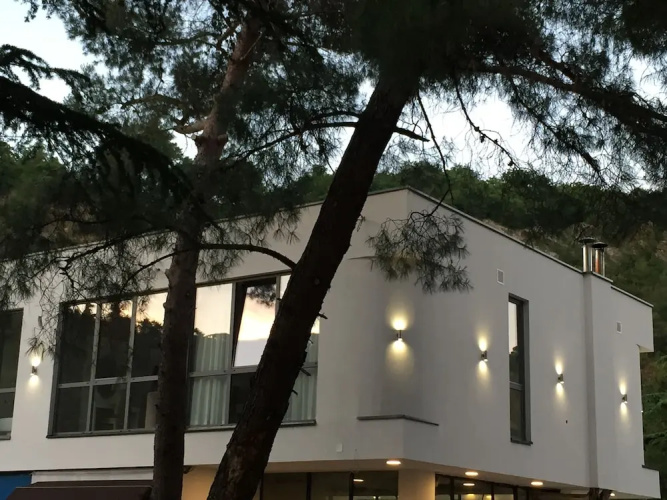 Preelook Apartments and Rooms