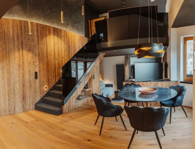 Suite with mountain view
