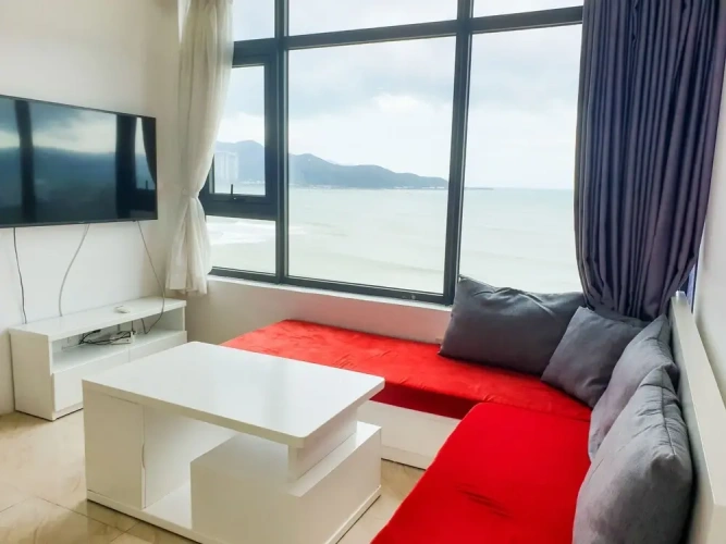 2 Bedrooms Luxury Apartment with sea view
