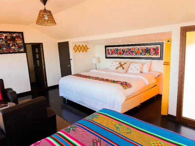 Uros Titicaca Lodge