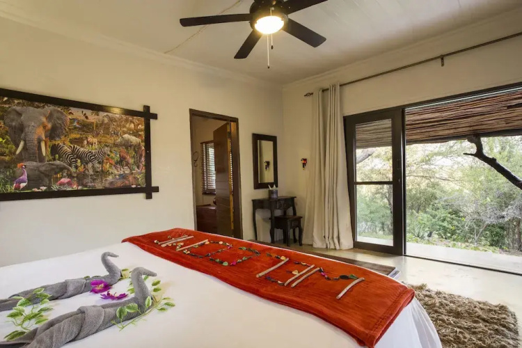 Naledi Game Lodges