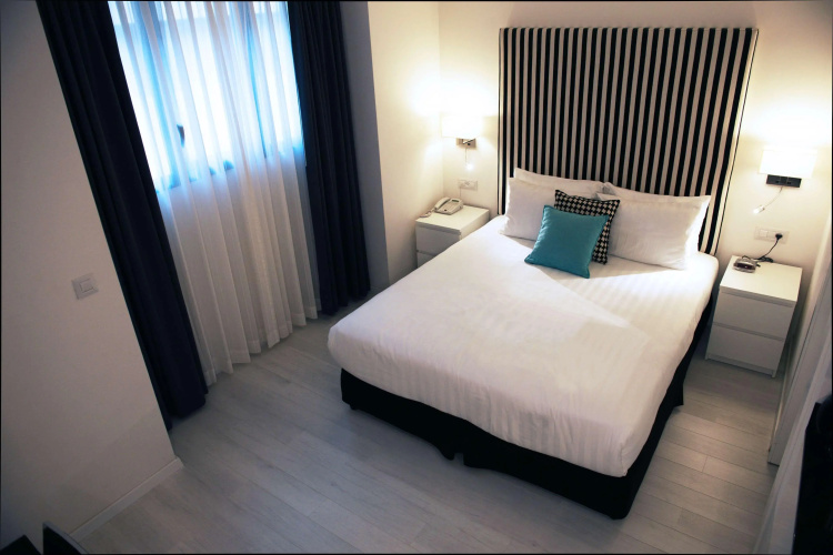 Best Western Regency Suites
