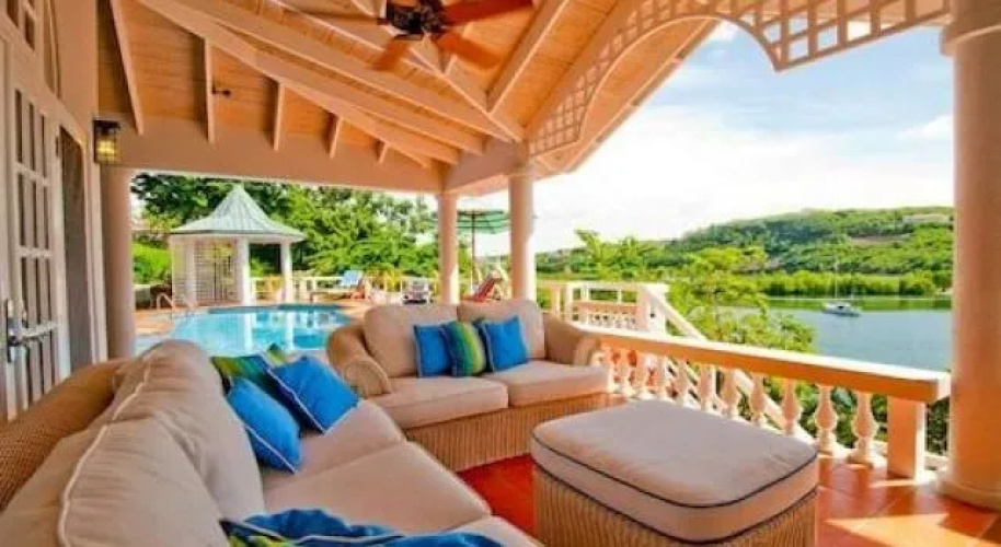 Orchard Bay Villa