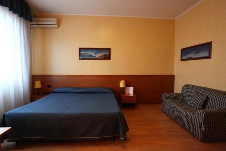 Hotel Lincoln