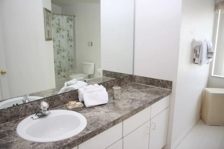 195 Laurel Ridge Pass,