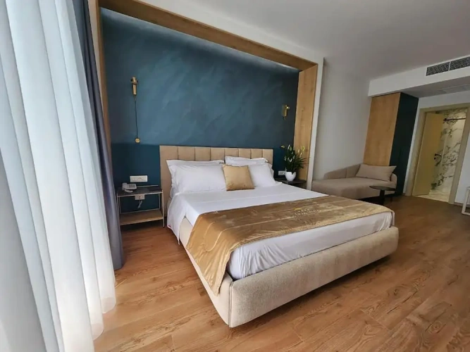 Superior Triple room with balcony and with sea view