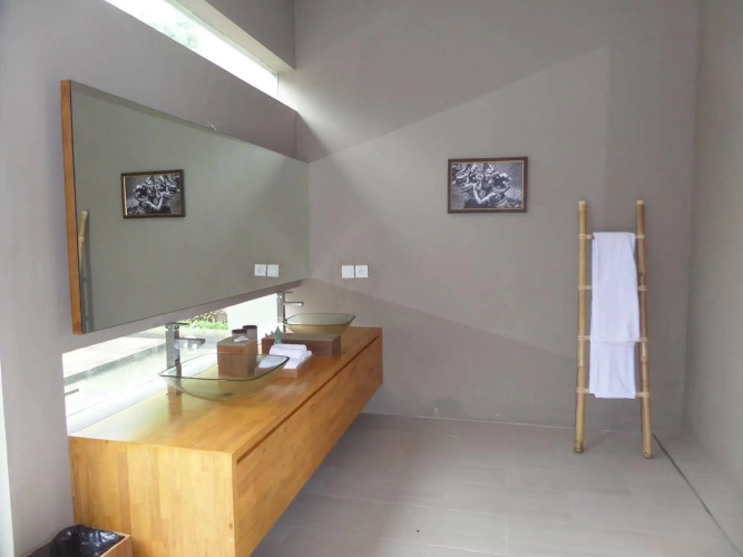 Senetan Villas and Spa Resort