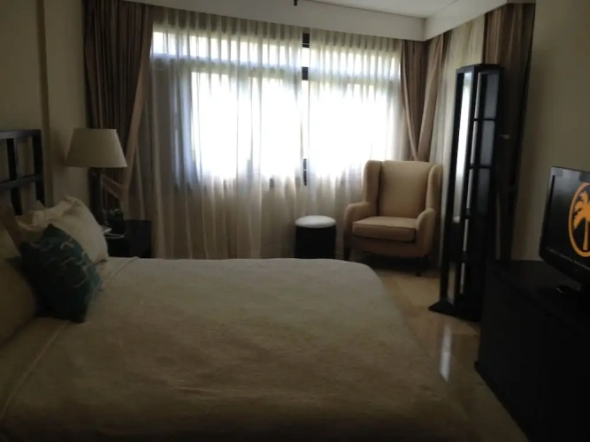 1 Bedroom Royal Suite
