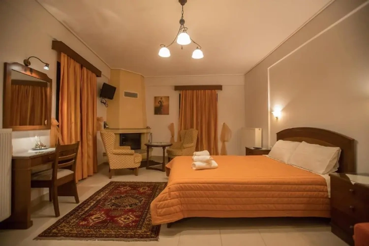 Standard Double room with lake view