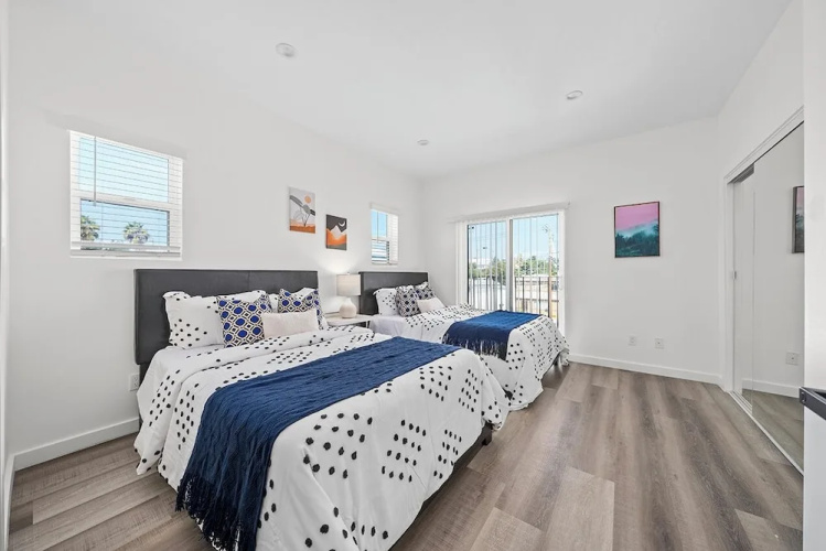 Comfort Suite Los Angeles