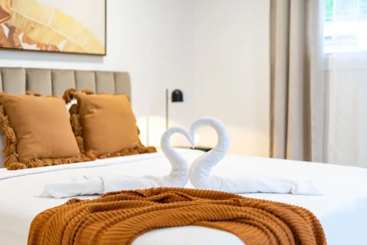 4 Bedrooms Family Cottage