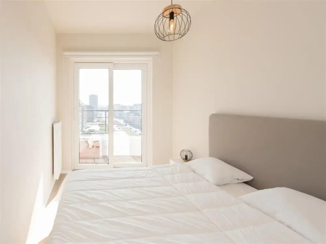 Serene Apartment With Mountain View