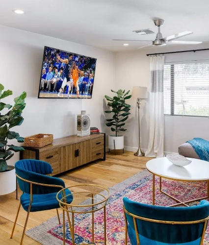 4 Bedrooms Cottage