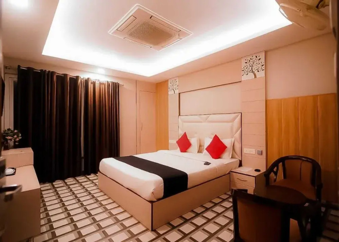 Hotel Yugantar & Banquets