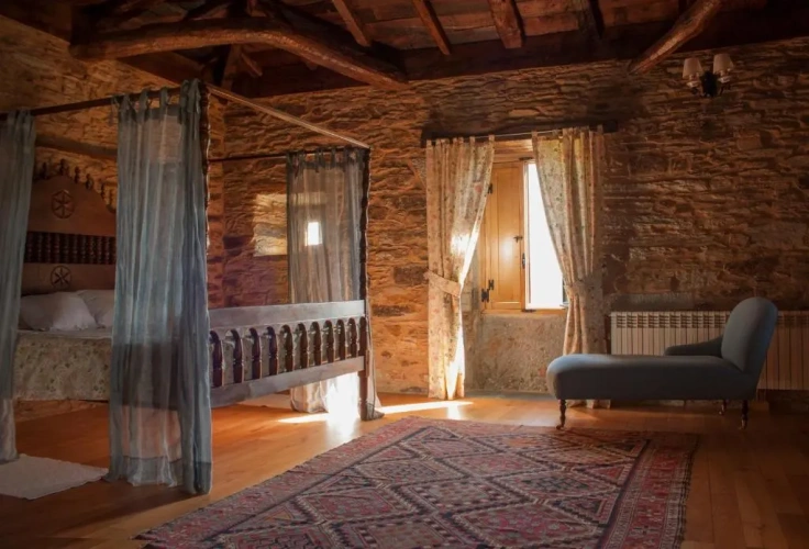 Standard Double room with view