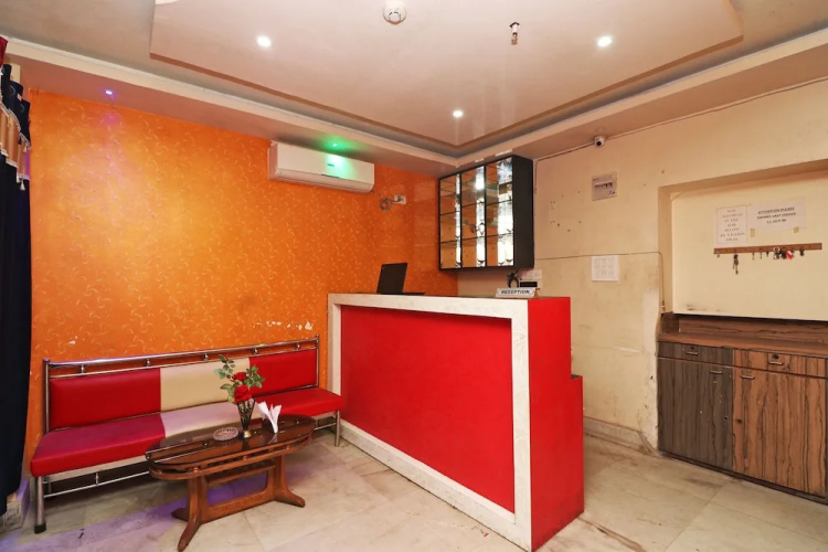 Xpress Inn By OYO Rooms