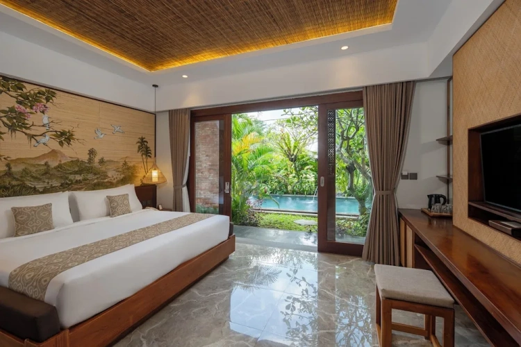 Deluxe room with balcony