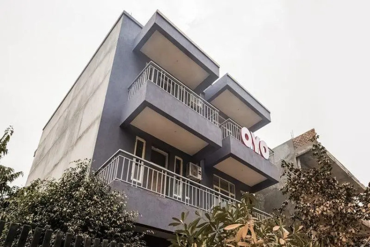 OYO 67698 Mother's Residency