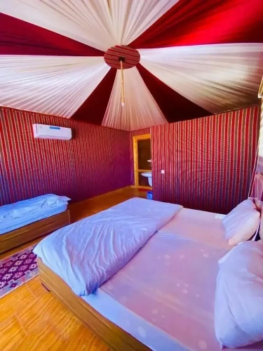 1 Bedroom Luxury Quadruple room with mountain view