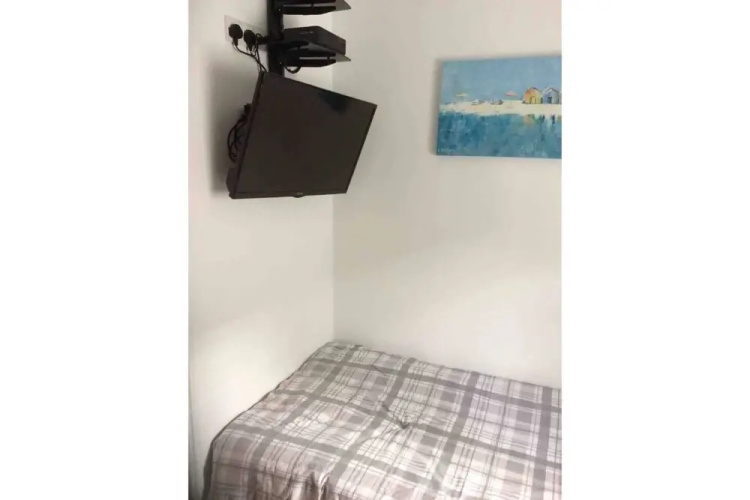 OYO Hillcrest Studio Apartments