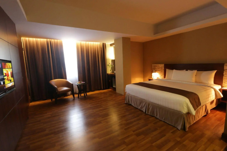 Fox Hotel Nagoya Batam
