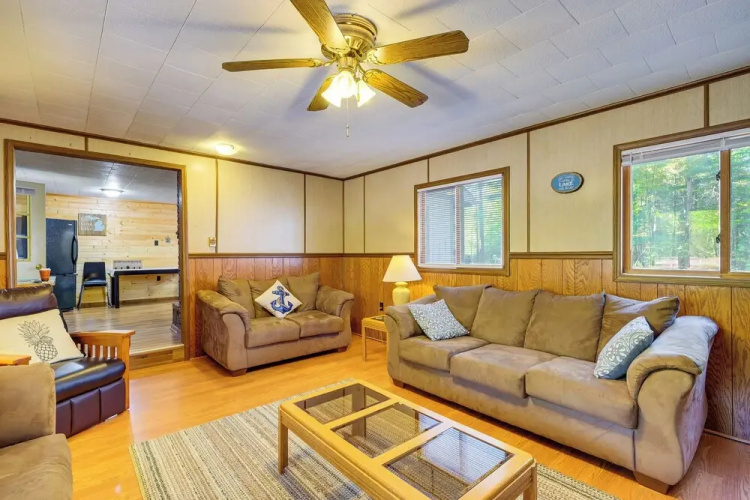 2 Blocks To Boat Ramp: Higgins Lake House W/ Grill - Higgins Lake, MI