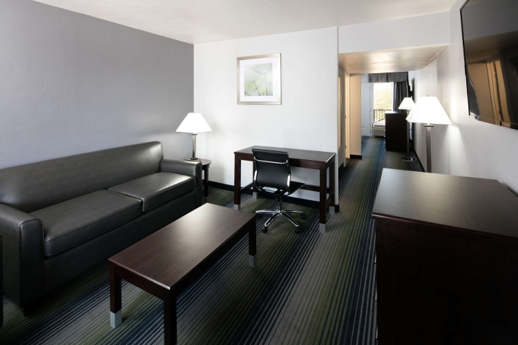 Double Suite