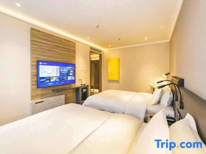 Standard Twin Family room