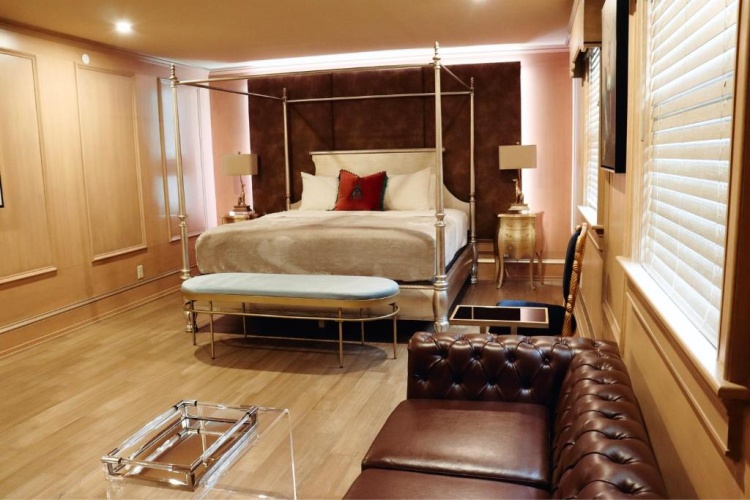 Suite