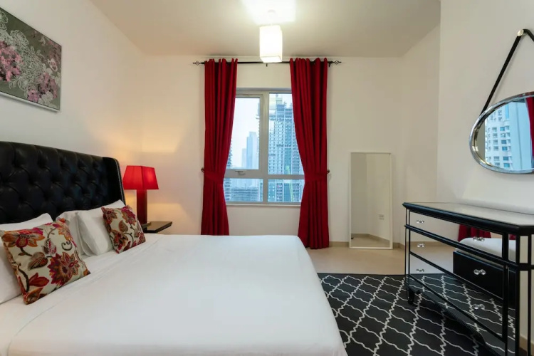 One Perfect Stay - Residence 1
