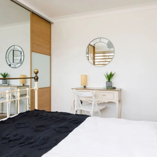 Charming Bolthole 400m to Beach